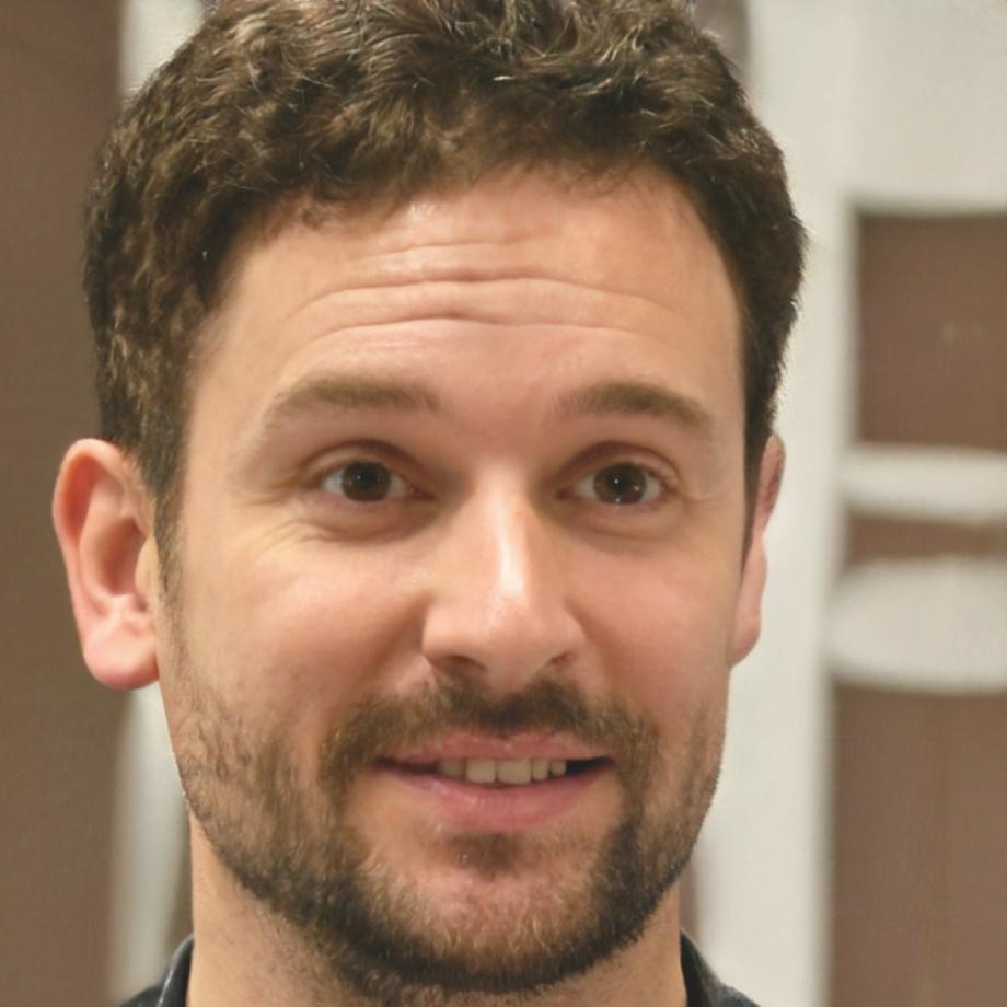 Portrait de notre formateur principal, spécialiste en développement de franchise